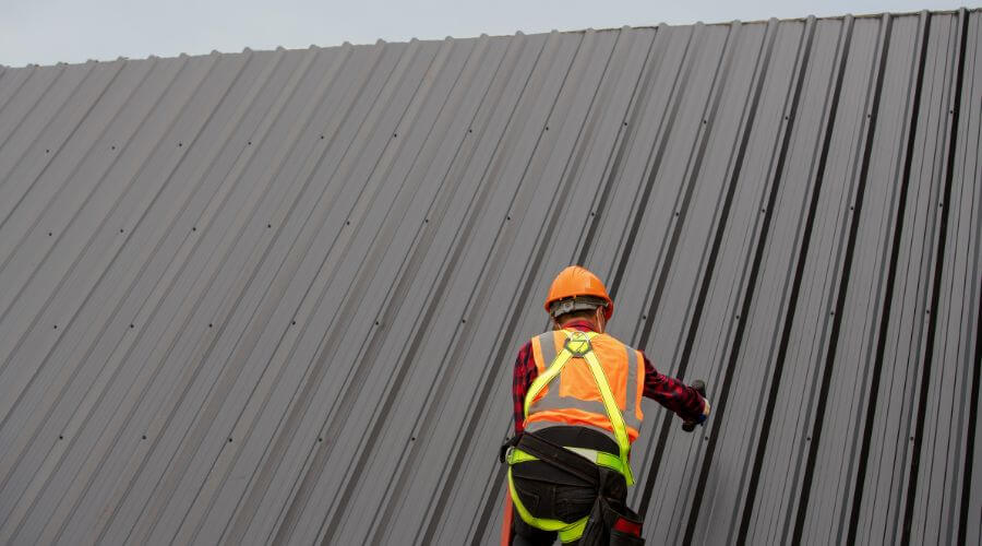 Professional metal roof installation services in Manchester, ME
